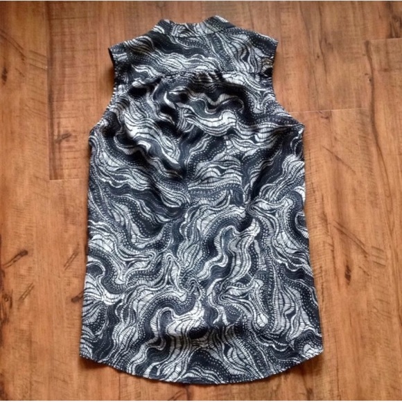 Mossimo Black / White Tie Top Button Down Blouse - Picture 5 of 7